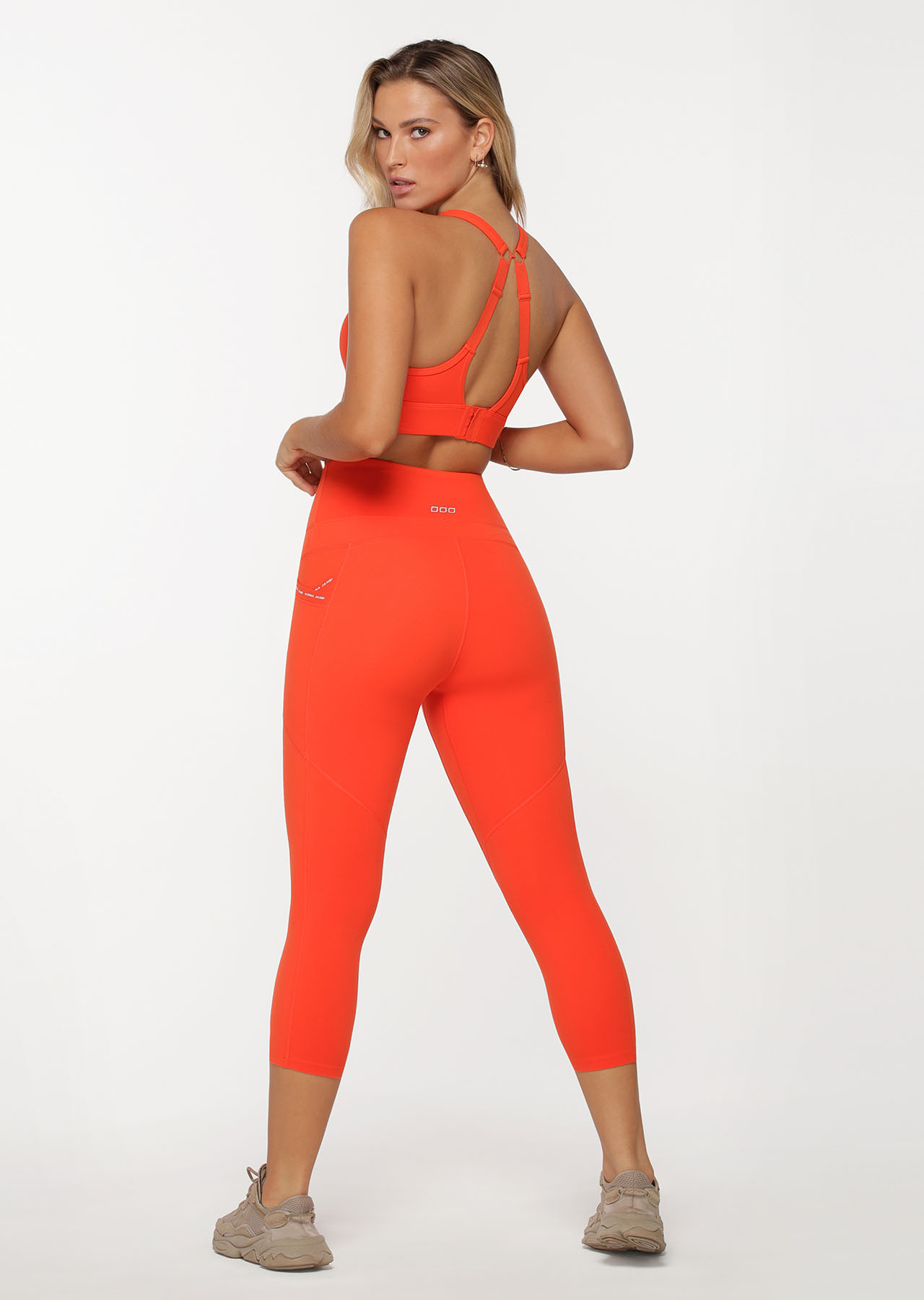 Circuit Recycled Pocket Booty Ankle Biter Leggings, Red